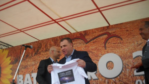 Министър Найденов Защитаваме здравето и традиционната българска марка