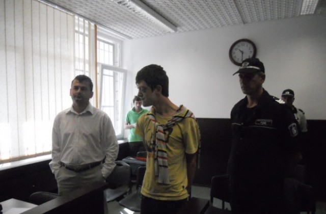 Боян затрил съселянина си с 10 удара по главата