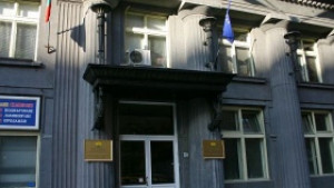 Безработицата леко e намаляла през април до 114