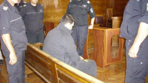 Оставиха в ареста задържания за кокаина в Русе