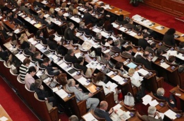 Парламентът обсъжда промените в закона за горите