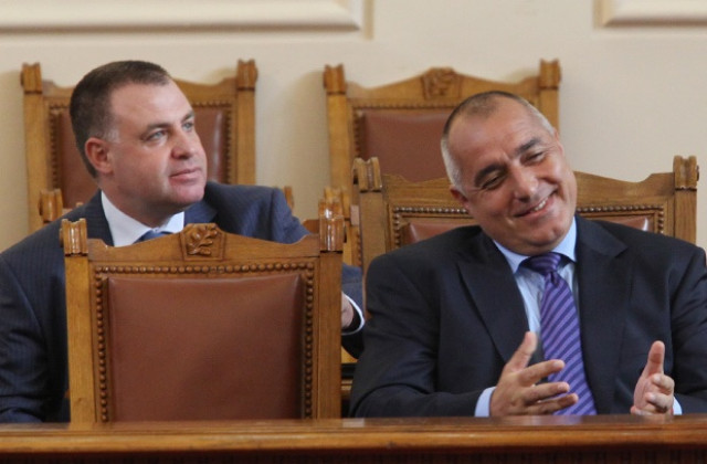 Дянков се справя добре, смята Борисов