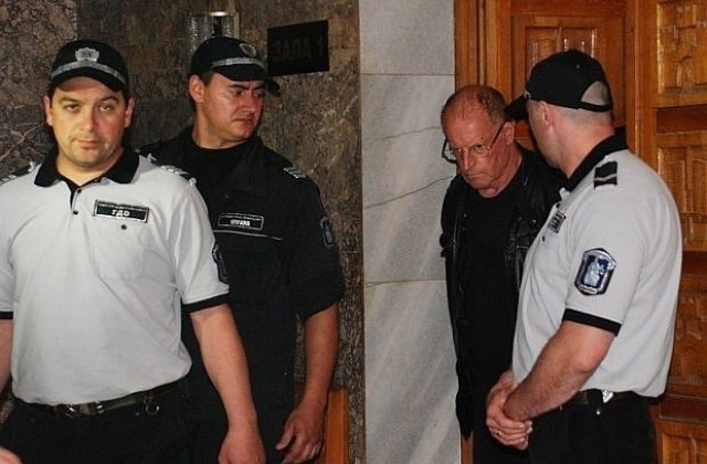 И Окръжният съд не пусна от ареста английския педофил