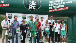 Ветерани срещу общинари във футболен мач