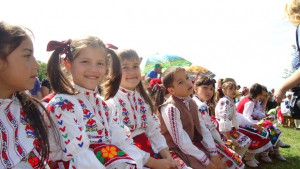 Приключи народният събор Мараш пее