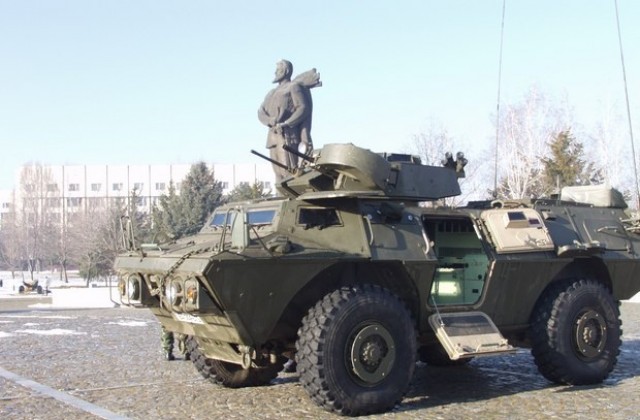 Министърът на отбраната се среща с военнослужещи от гарнизон Плевен
