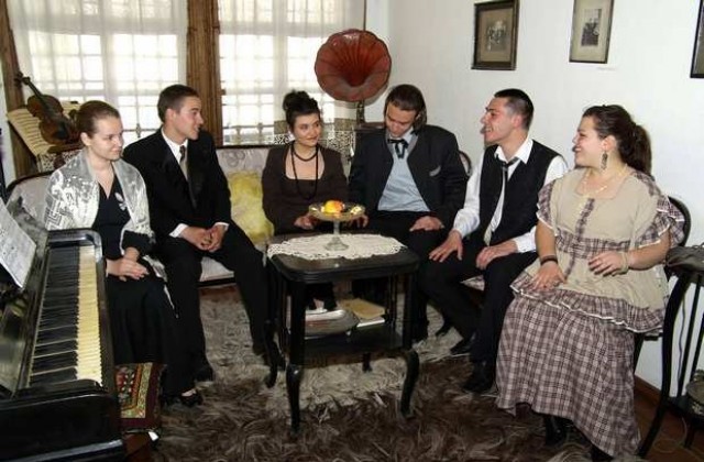 Нощ в музея