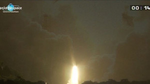 Ариана 5 изведе в орбита два азиатски спътника