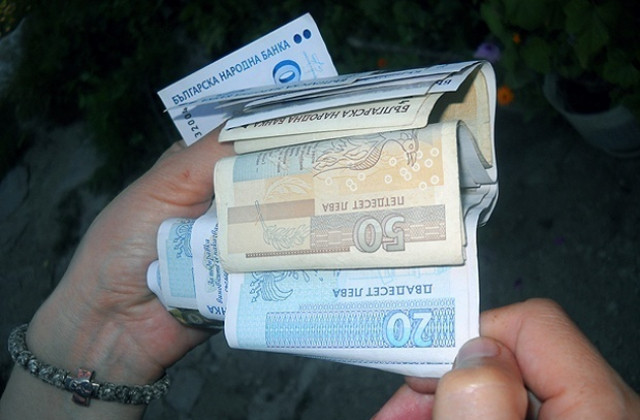 Упълномощиха кмета да преговаря за спирките