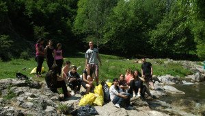 Цвете и помощ за лежащо болни