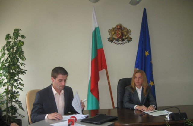 Община Казанлък работи по проект за модерно управление на човешките ресурси