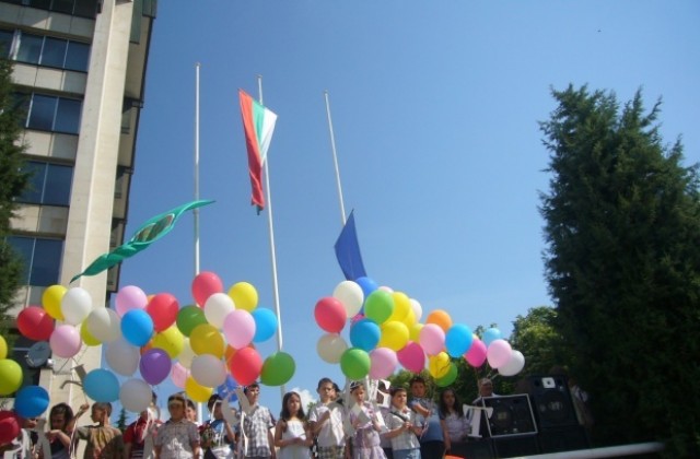 Балони с българските букви  ще полетят във въздуха за 24 май в Стара Загора