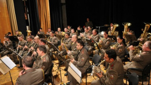 Военният оркестър изнася концерт за 24 май