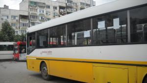 Автобусите ще се движат утре