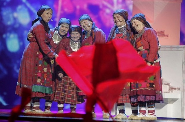 „Бурановските баби” от Русия се класираха за финала на „Евровизия 2012”