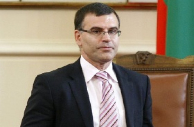Държавата приема документи за възстановяване на щети от труса