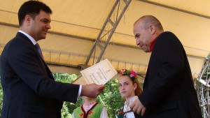 Парад на отличниците и награди за учители в Димитровград