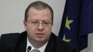 Режат заместници на шефа на НАП остават само двама