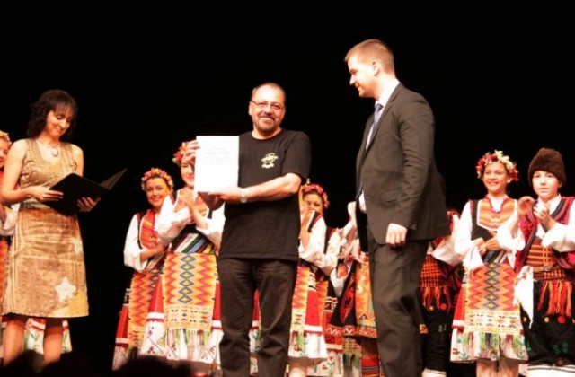 Загорче подари концерт на старозагорци за 35-годишнината си