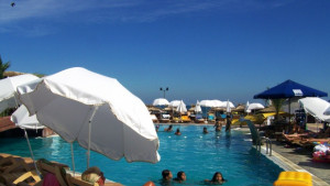 Печелим от туризъм повече от Европа като цяло