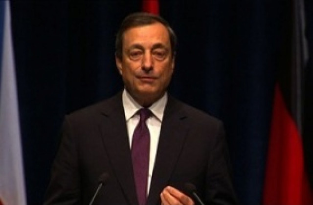 Еврозоната е „неустойчива“ без задълбочаване на интеграцията