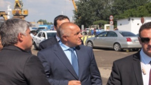 Супертехника в митниците донесе 14 млрд лева