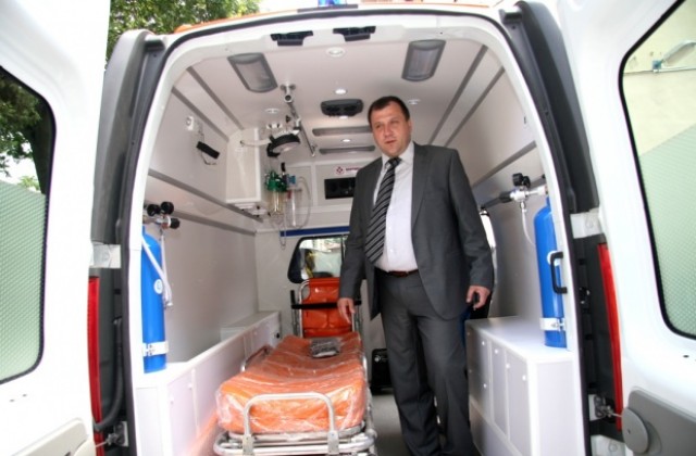 Линейка за 80 000 лева получи Бърза помощ