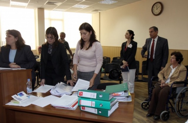Общината и РИОСВ не признават вина за мръсния въздух