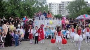Председателят на Общинския съвет връчи удостоверения на бъдещи първокласници