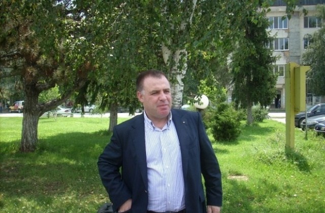 Земеделският министър идва на кръгла маса за спора с гората във В. Търново