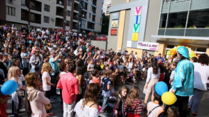 Над 2000 деца и родители дойдоха на откриването на Mam