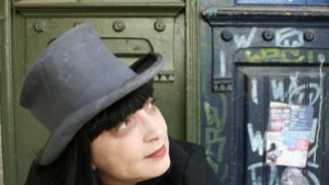 Мая Новоселска влиза в образа на Швейк ама след 60