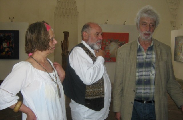 Никола Манев с изложба в Дупница