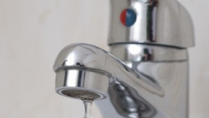 100 000 без топла вода за лятото в Бургас