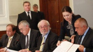 Над 22 000 младежи ще започнат работа по мерки за