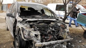 Откраднаха автомобил и го запалиха