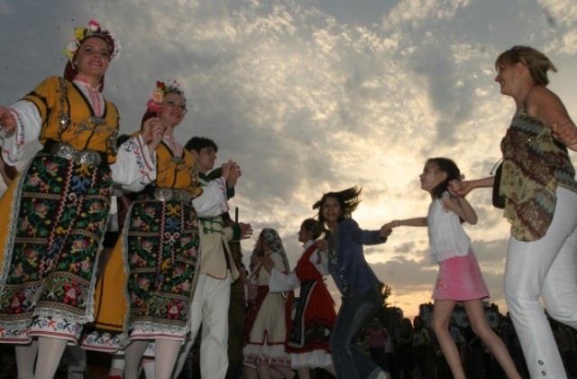 Хорото за Гинес във Варна се отлага