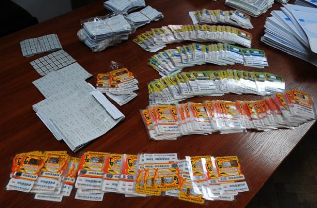 Установяват фалшиви винетки само с уред