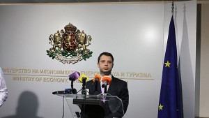 България дала предложения на ЕС за акциза върху горивата