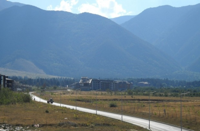 Слънчево и горещо