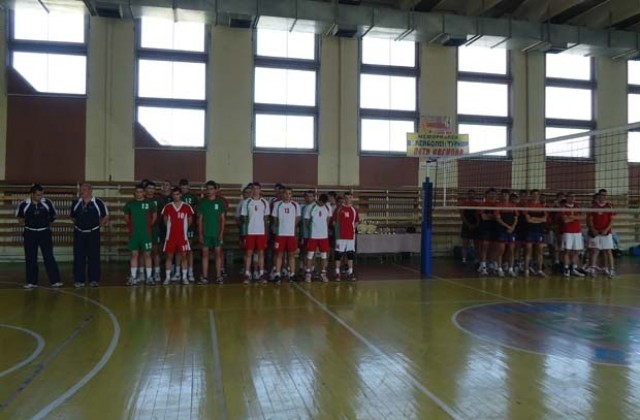 Белоградчик първи на турнира Петя Иванова