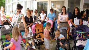 Майки отново протестираха в Димитровград