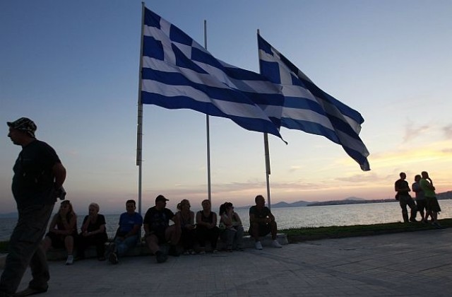 Гърция на един дъх разстояние от пълния крах