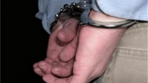 Трима от осем задържани при акция срещу наркопласьори в Пазарджик