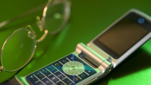 Ниската потребителска култура причина за злоупотребите на мобилните оператори