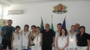 Математички станаха шампионки по баскетбол в ученическите игри