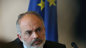 Социалният министър открива обновената сграда на Бюрото по труда