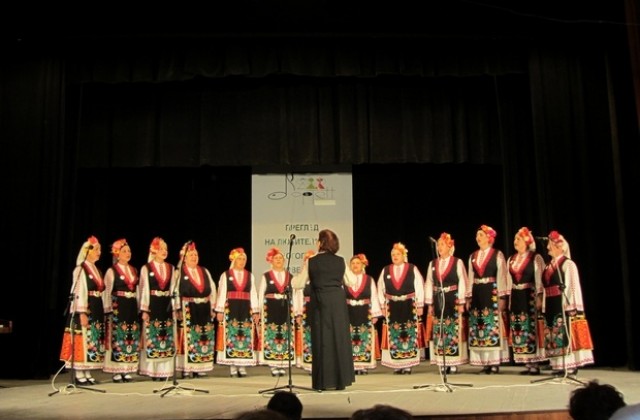 Село Кортен бе домакин на Шестия национален преглед на любителските народни хорове и камерни групи за многогласно пеене