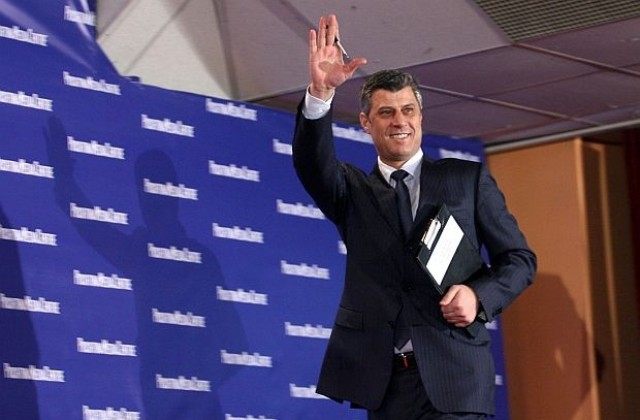 Премиерът на Косово Хашим Тачи е на посещение в София
