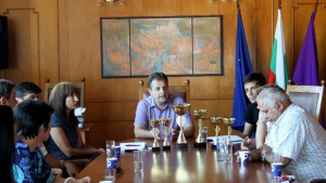 Професионален дартс и средства за подготовка за участие на спартакиада